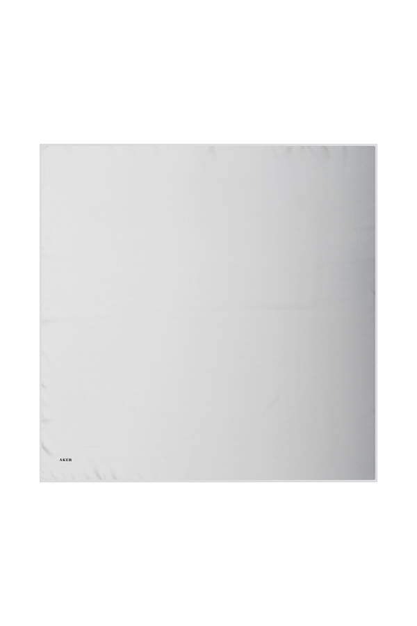 Renkli 100X100 6764705 DÜZ IPEK 100 X 100 - Aker