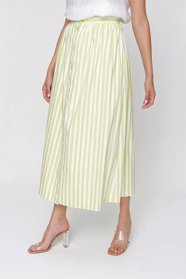 Yeşil Önden Düğmeli Çizgili Etek - 4