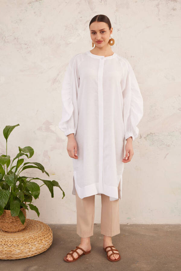 Beyaz Kol Detaylı Tunik - 1