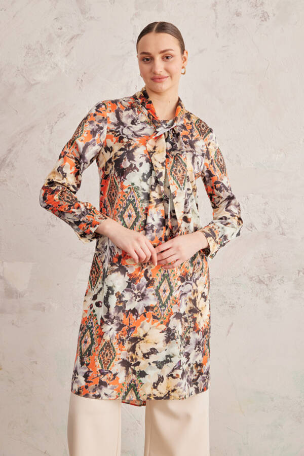 Turuncu Yaka Detaylı Desenli Tunik - 5