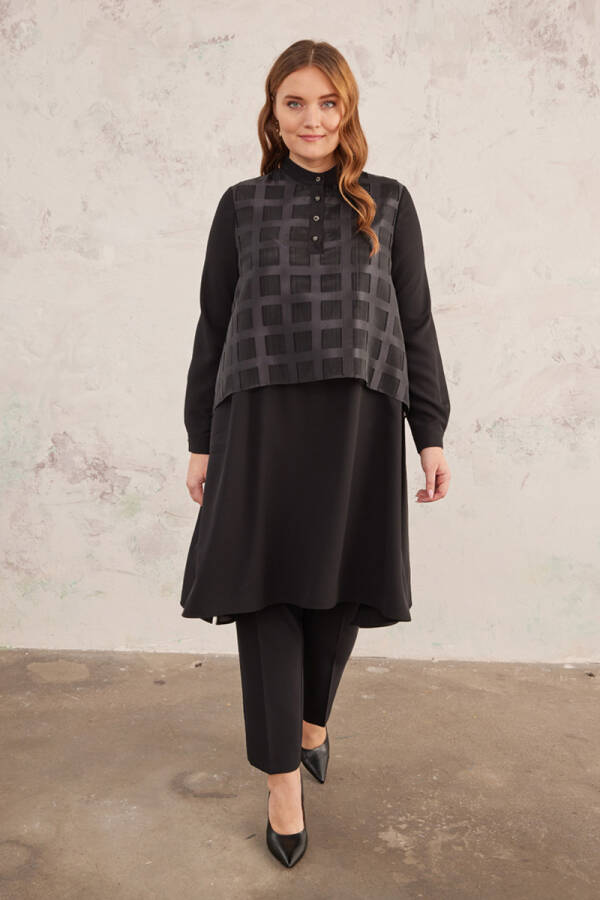 Siyah Organze Detaylı Tunik - 1