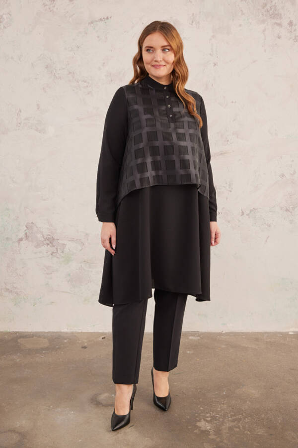 Siyah Organze Detaylı Tunik - 4