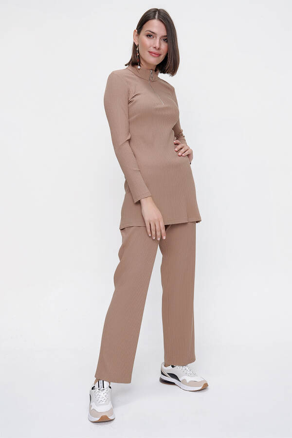 Kahverengi Fitilli Triko Fermuar Detaylı Tunik - 2