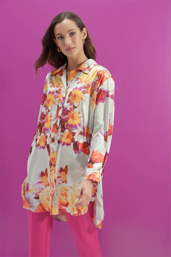 Turuncu Çiçek Desen Rahat Kesim Tunik - 1
