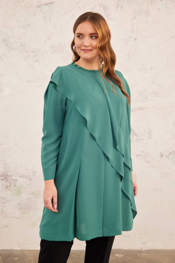 Yeşil Yakası İşlemeli Volanlı Tunik - 3