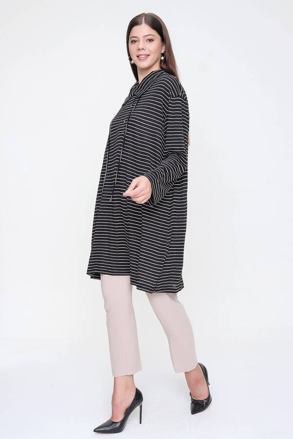 Siyah Yarım Patlı Örme Tunik - 5