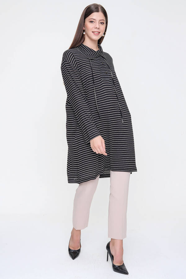 Siyah Yarım Patlı Örme Tunik - 6