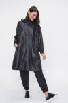 Siyah Kapüşonlu Üstten Giyilen Yağmurluk - 4