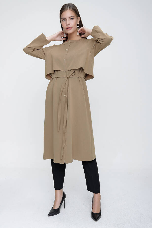 Camel Rüzgarlık Detaylı Kuşaklı Örme Kap - 6