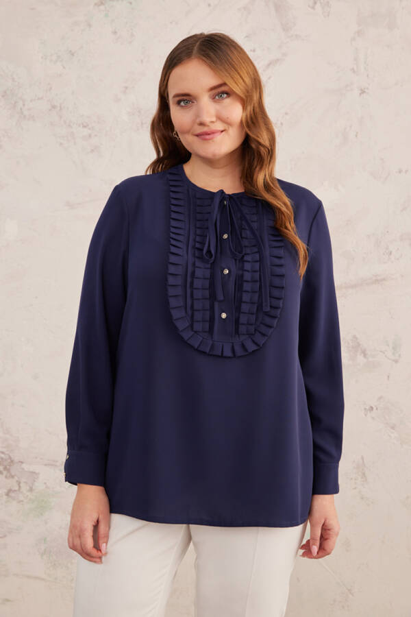 Lacivert Yarım Patlı Fırfırlı Bluz - 1
