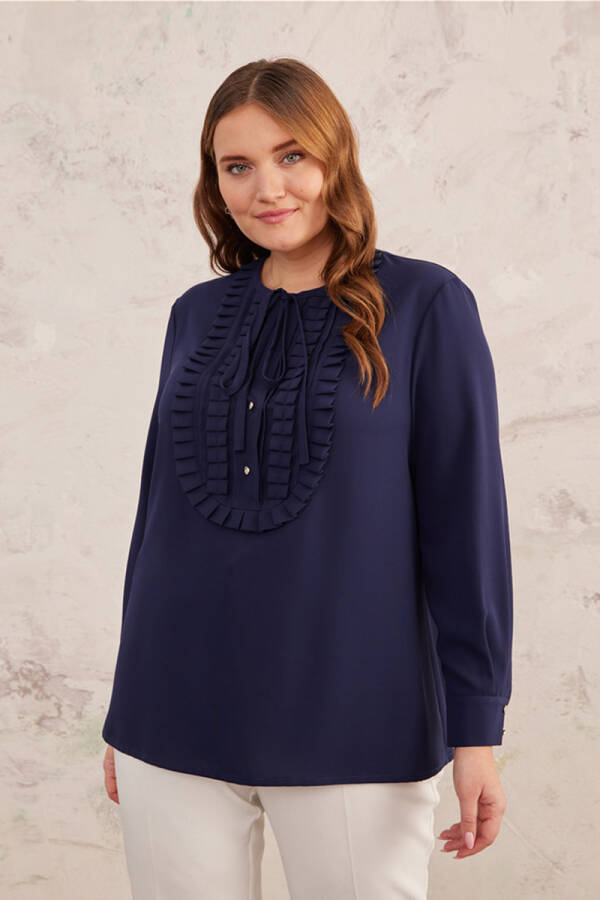 Lacivert Yarım Patlı Fırfırlı Bluz - 4