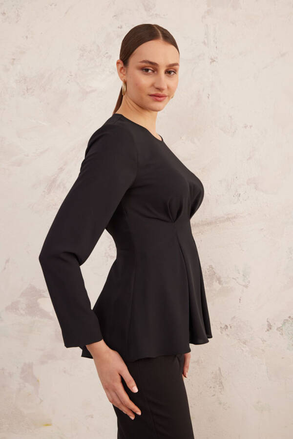 Siyah Belden Oturan Bluz - 5