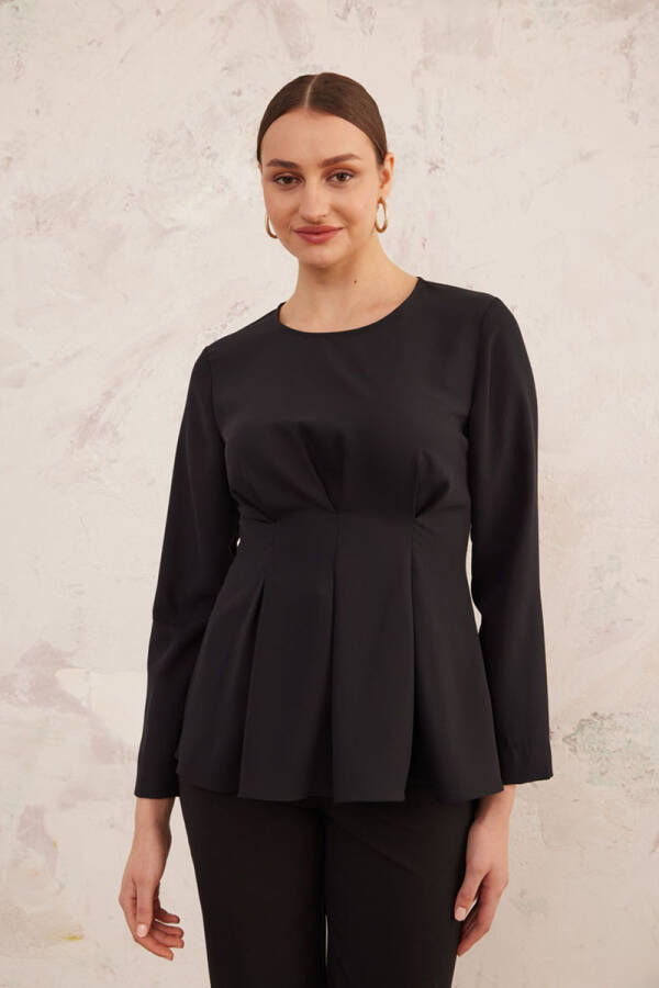 Siyah Belden Oturan Bluz - 7