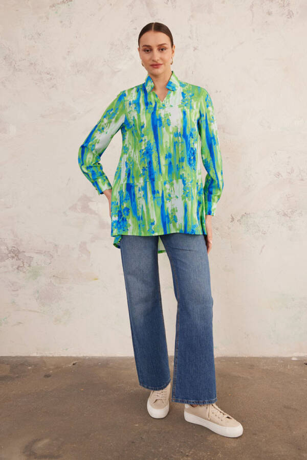 Yeşil V Yaka Desenli Bluz - 2