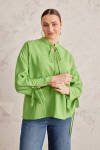 Yeşil Bağcık Detaylı Bluz - 5