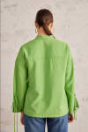 Yeşil Bağcık Detaylı Bluz - 7
