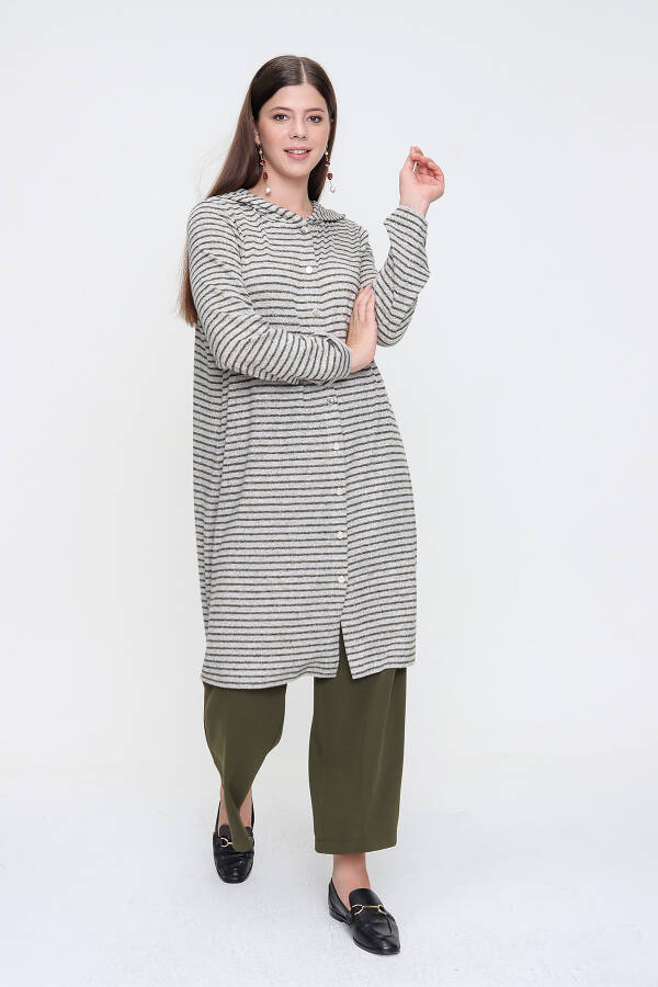 Haki Önden Düğmeli Kapüşonlu Uzun Hırka - 7