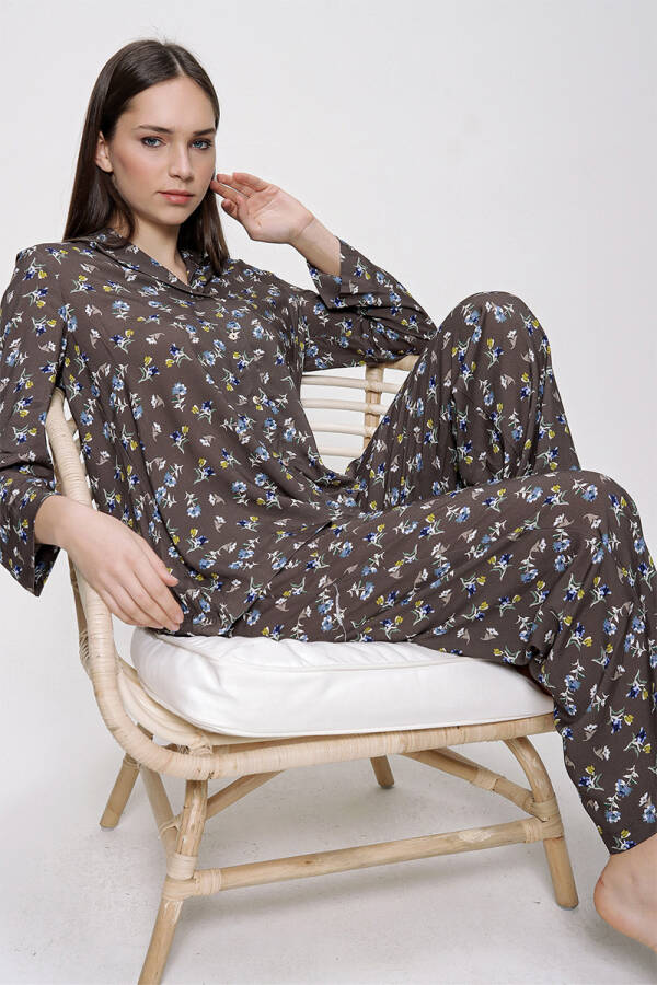 Haki Rahat Kesim Düğmeli Pijama Takımı - 3