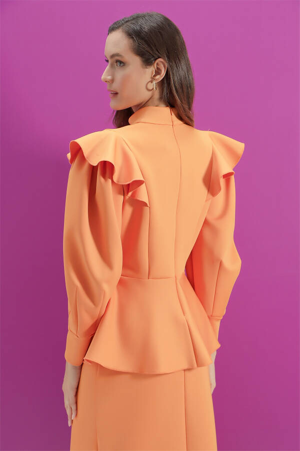 Turuncu Omuzları Volanlı Bluz - 6