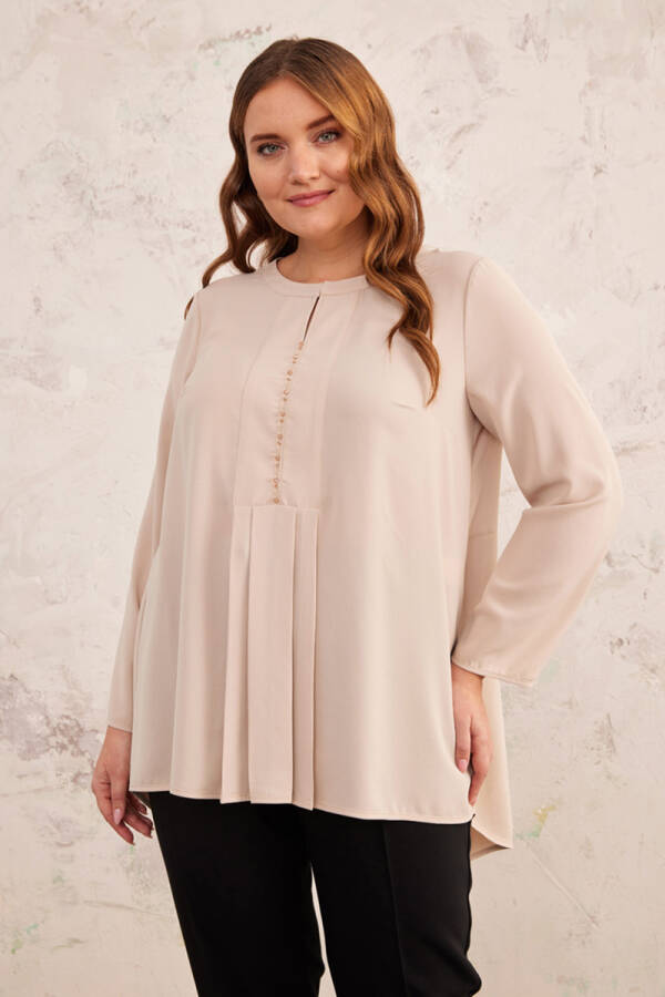 Bej İşleme Detaylı Pileli Bluz - 2