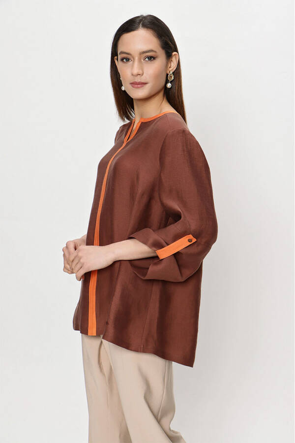 Kahverengi Garnili Apolet Detaylı Bluz - 6