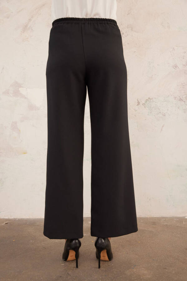 Siyah Arka Bel Lastikli Geniş Paça Pantolon - 6
