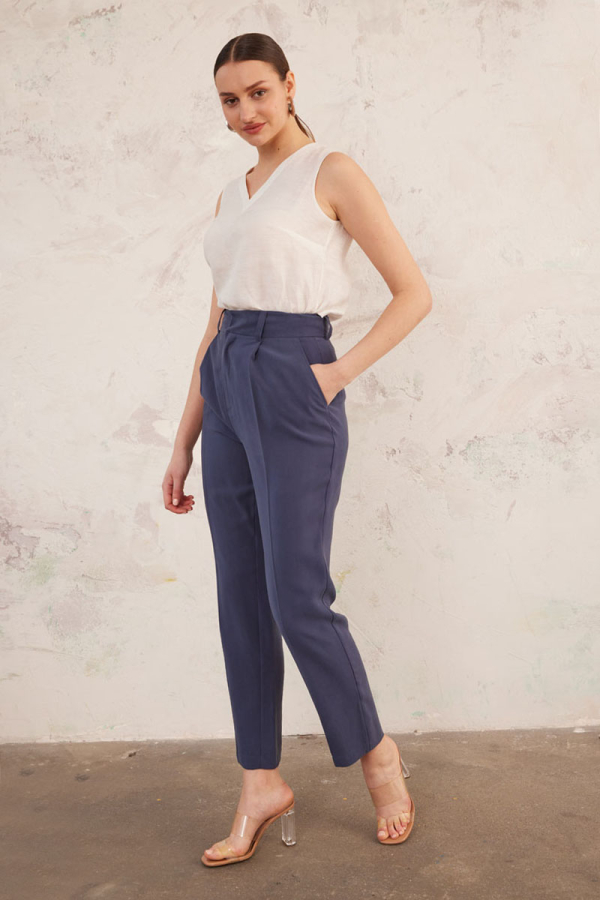Lacivert Geniş Kemerli Havuç Kesim Pantolon - 1