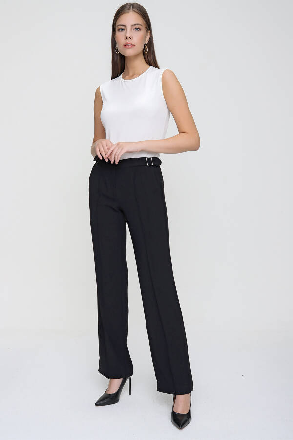 Siyah Toka Detaylı Bol Paça Crep Pantolon - 2