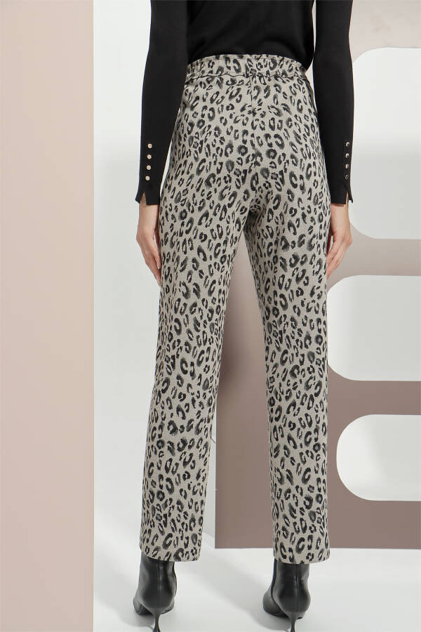 Gri Leopar Desen Rahat Kesim Örme Pantolon - 6