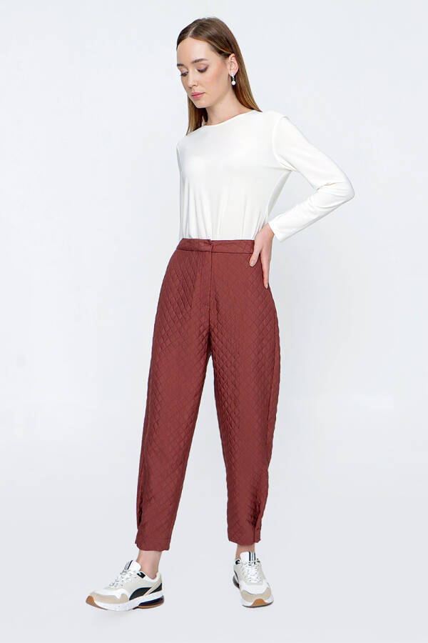 Taba Kapitone Desen Havuç Pantolon - Aker (1)