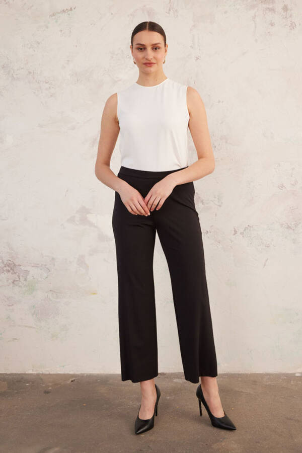 Siyah Rahat Kesim Pantolon - 2