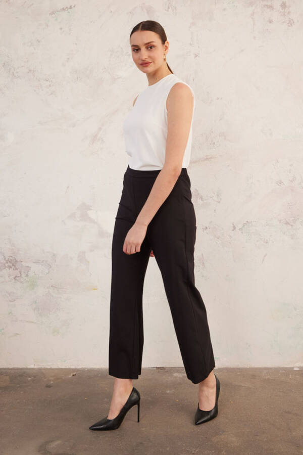 Siyah Rahat Kesim Pantolon - 4