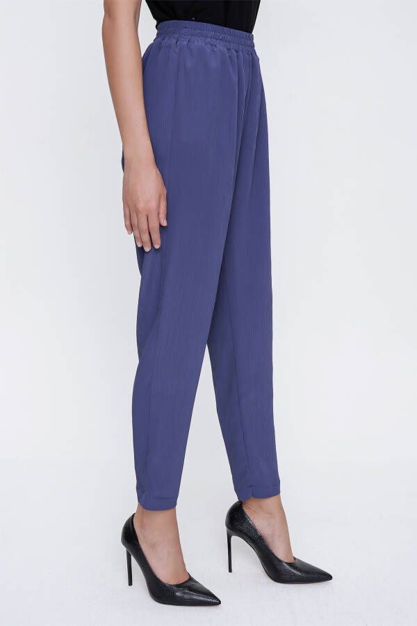 Mavi Bürümcük Kumaş Rahat Kesim Pantolon - 5