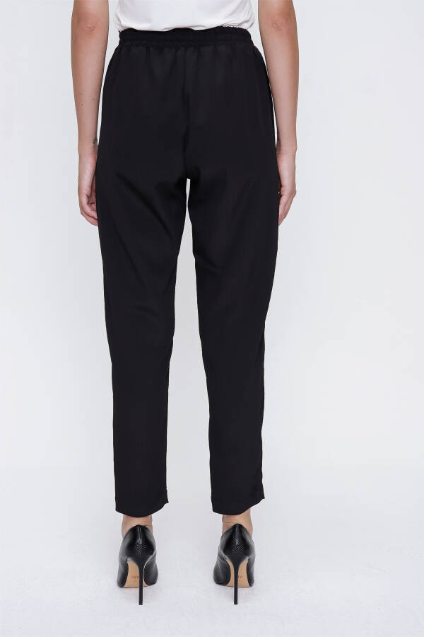 Siyah Bürümcük Kumaş Rahat Kesim Pantolon - 7