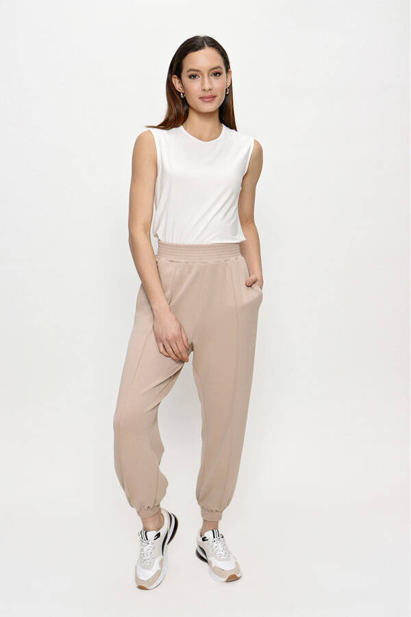 Bej Paça ve Bel Lastik Detaylı Örme Pantolon - 2
