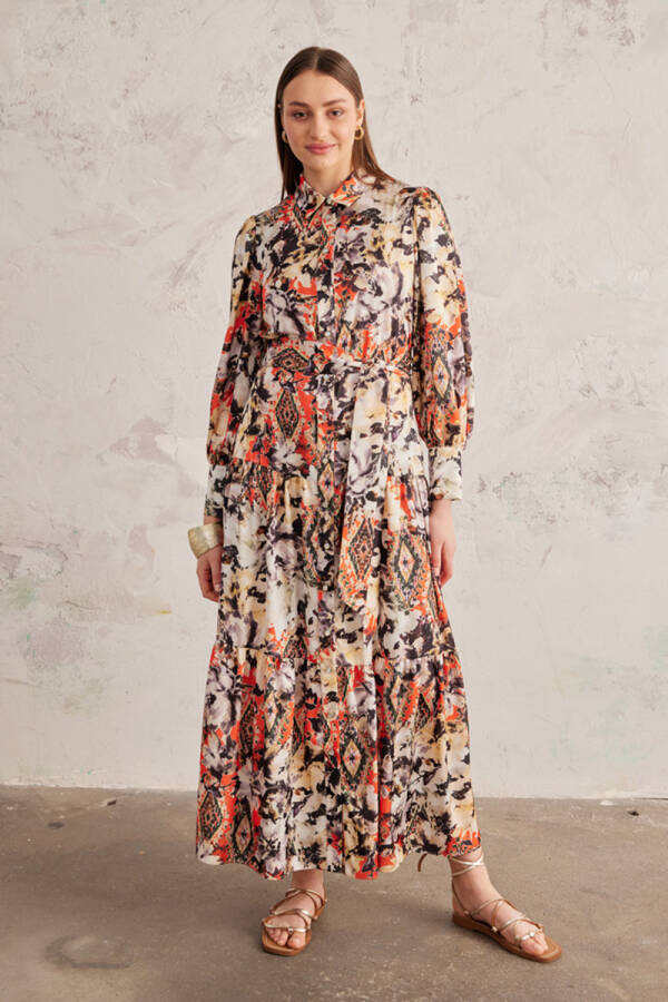 Turuncu Desenli Saten Elbise - 2