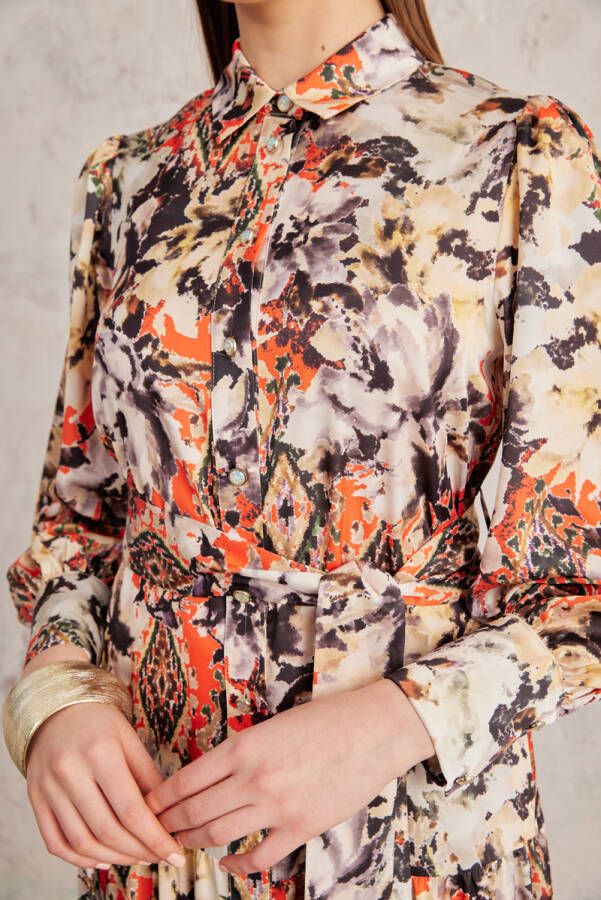 Turuncu Desenli Saten Elbise - 5