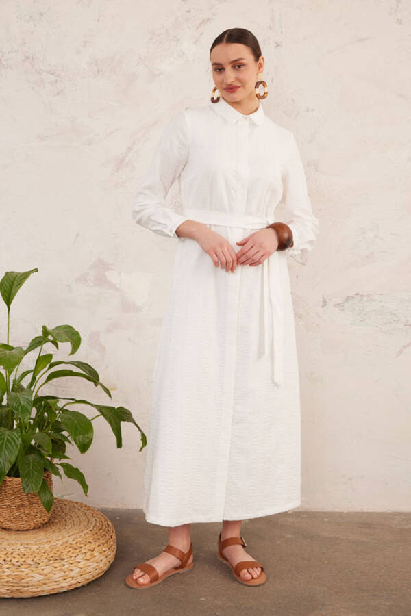 Ekru Dokulu Kumaş Belden Kemerli Elbise - 4