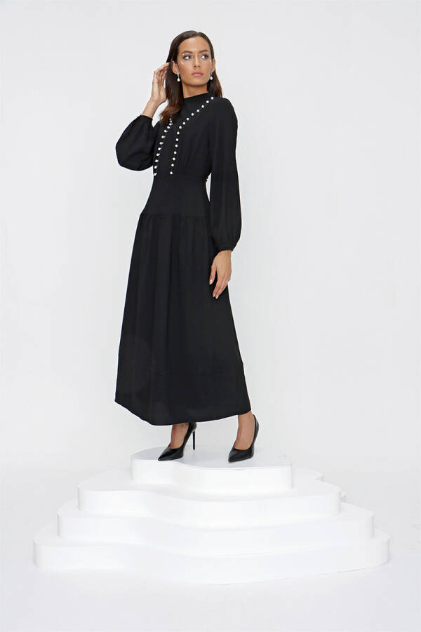 Siyah İnci Detaylı Elbise - 2