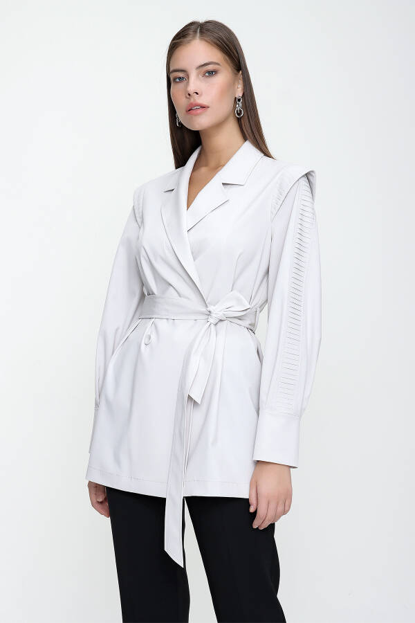 Gri Kolları Pile Detaylı Kruvaze Ceket - 2