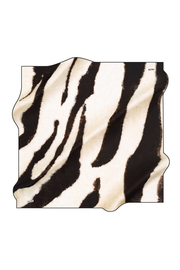 Siyah Ekru İpek Kare Zebra Desenli Eşarp - 1