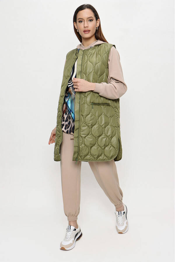 Haki Kapitone Fermuarlı Yelek - 4