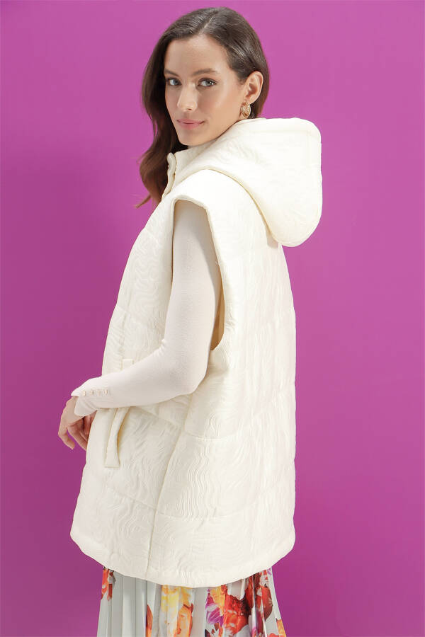 Ekru Kapüşonlu Spor Yelek - 5