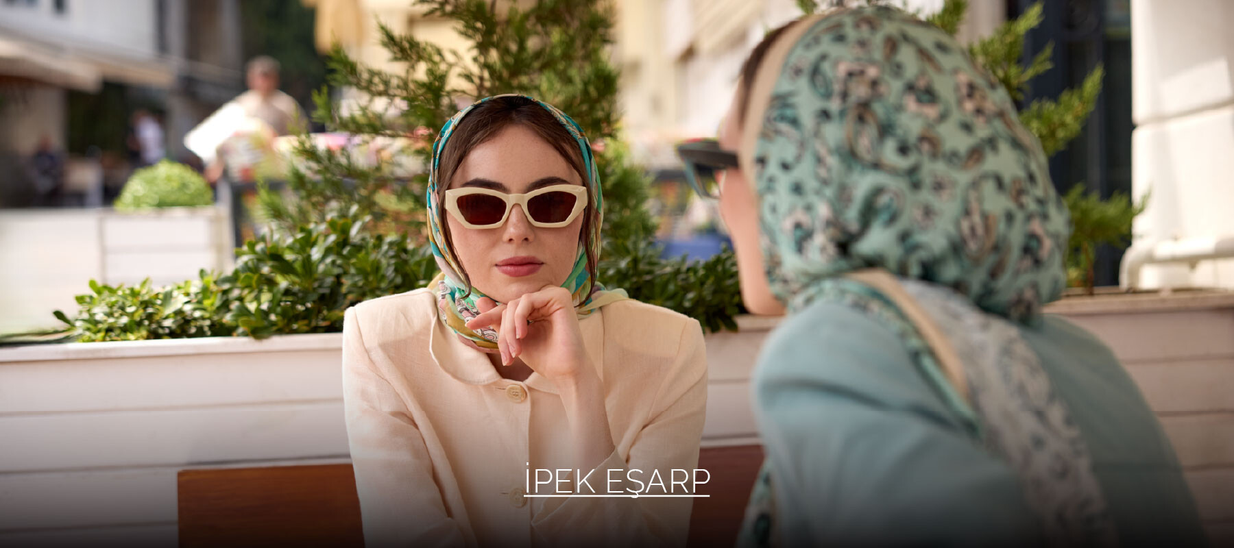 İPEK EŞARP SLİDER