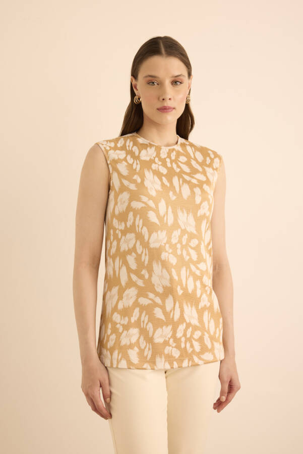 Altın Jakar Desenli Viscon Örme Kolsuz Bluz - 1