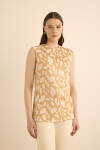 Altın Jakar Desenli Viscon Örme Kolsuz Bluz - 1