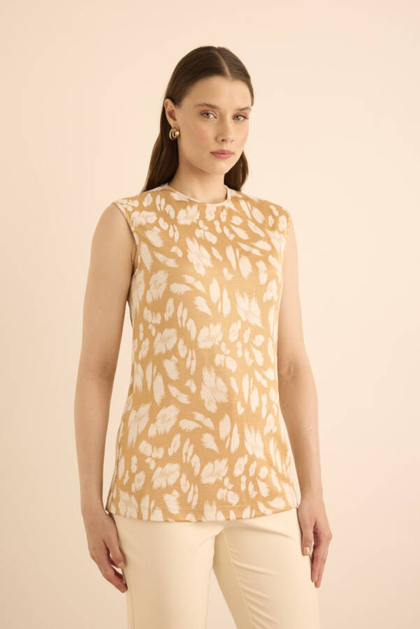 Altın Jakar Desenli Viscon Örme Kolsuz Bluz - 3