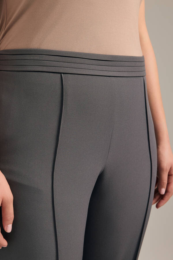 Antrasit Kemeri Pile Detaylı Pantolon - 4