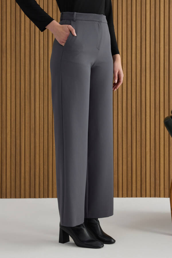 Antrasit Paçası Yırtmaçlı Dokuma Pantolon - 4