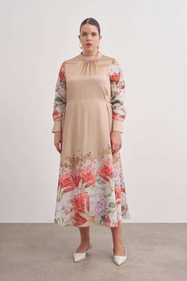 Bej 5680 Çiçek Desenli Detaylı Bol Elbise - 3